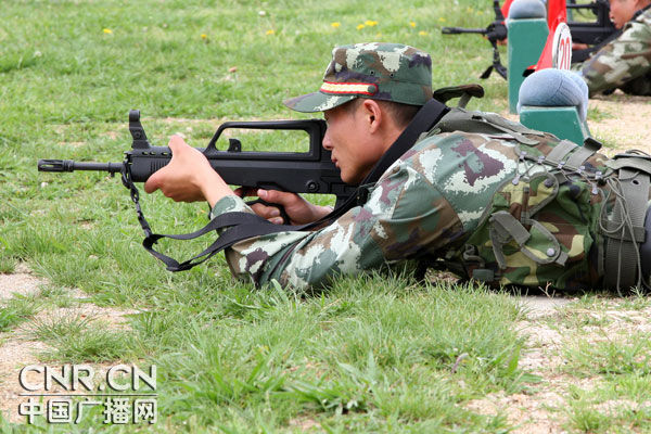 貴州武警總隊射擊尖子舉