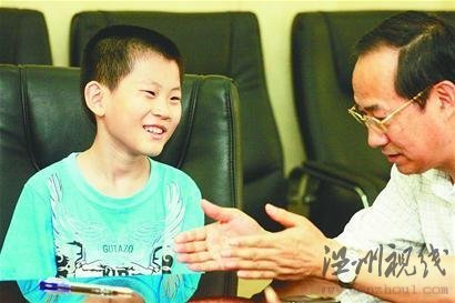 10歲"神童"高考獲566分或被大學(xué)破格錄取(圖)