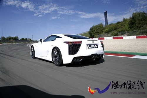 科技護航重裝上陣 試駕雷克薩斯-LFA 汽車之家