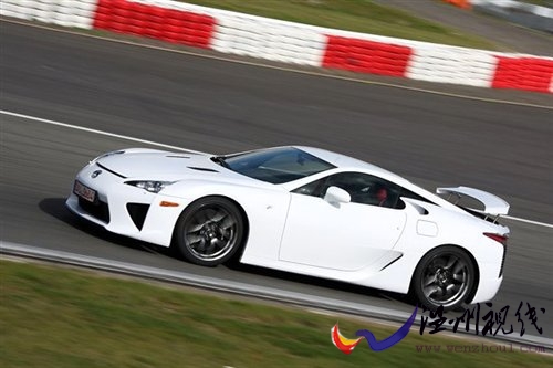 科技護航重裝上陣 試駕雷克薩斯-LFA 汽車之家