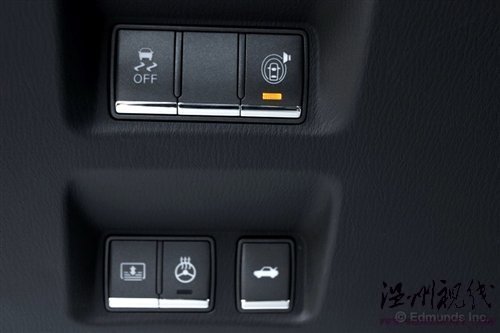 大號(hào)的G37 試駕2011款英菲尼迪-M37S 汽車之家
