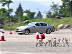 寶馬 寶馬(進(jìn)口) 寶馬3系(進(jìn)口) 2011款 335i雙門轎跑車