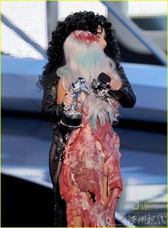lady gaga mv音樂錄影帶大獎頒獎禮 lady gaga 肉片裝有點血腥感覺