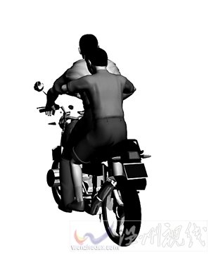 兩人駕車時撞樹，隨后下車，恰好旁邊有摩托仔，兩人騎上摩托車逃走_nEO_IMG