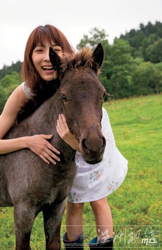 河野麻奈圖片