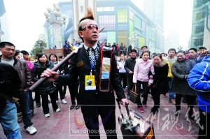 乞丐周飛