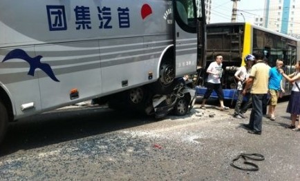 長(zhǎng)虹橋車禍