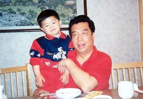 李雙江之子李天一被曝涉嫌輪奸 確認(rèn)已被刑拘