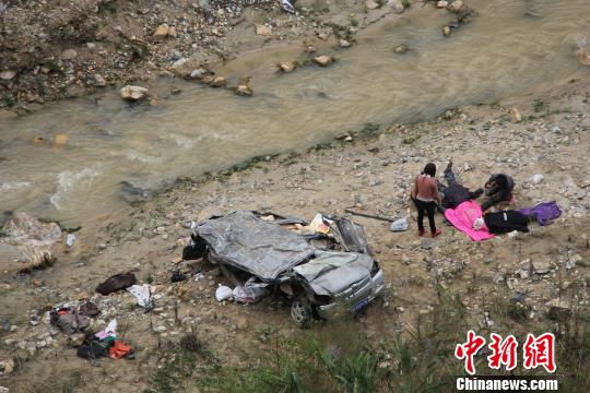 云南個舊市車禍