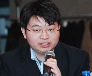 清華大學(xué)教授易延友力挺李天一：強(qiáng)奸陪酒女危害小