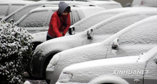 山東多地迎來2014年第一場(chǎng)雪