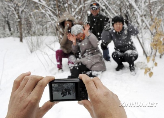 山東多地迎來2014年第一場(chǎng)雪