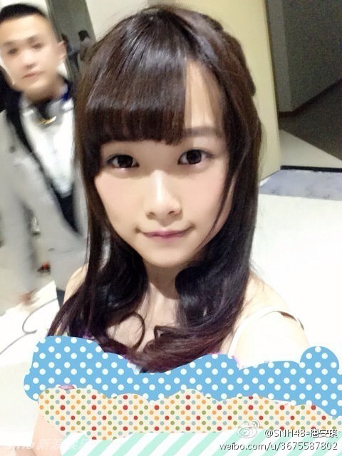 李宇春留長頭發(fā)了