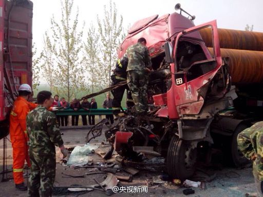 寧洛高速車禍
