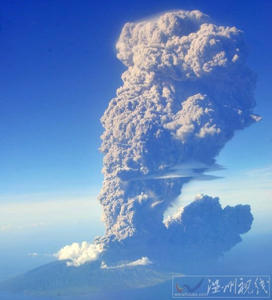 印尼火山噴發圖片