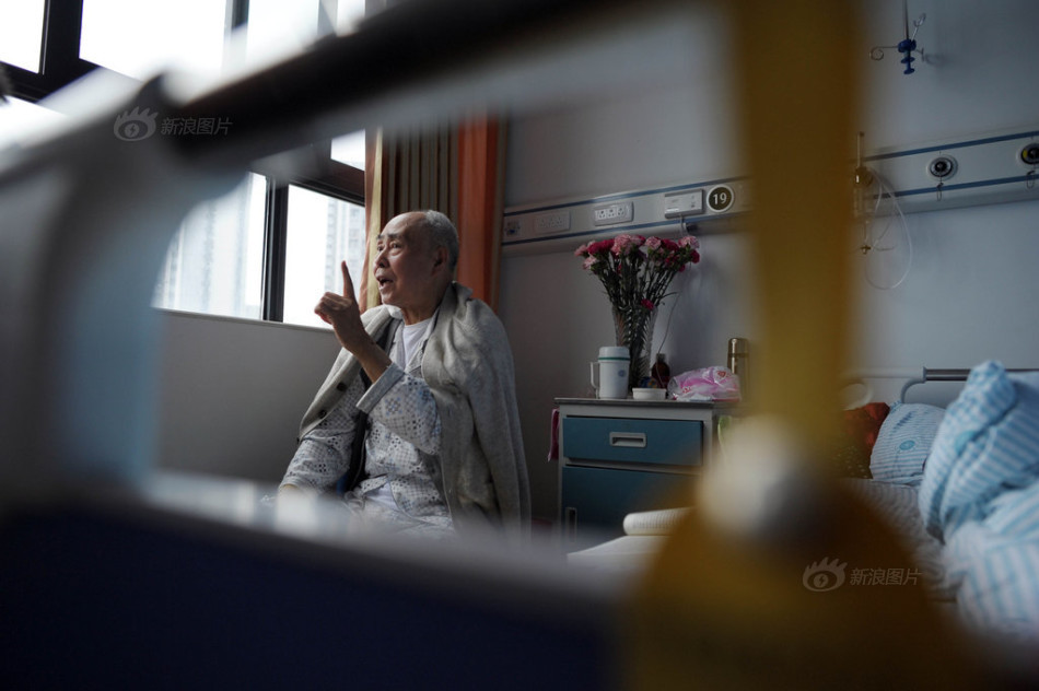老人為健身喝尿24年