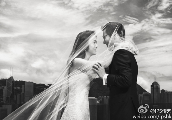 湯唯金泰勇婚紗照
