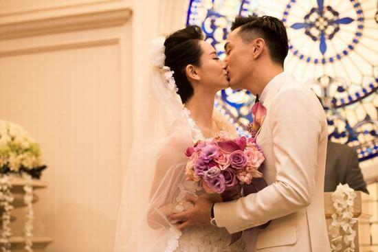 戚薇與李承鉉美國完婚