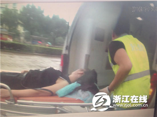 寧波19歲女孩等公交猝死