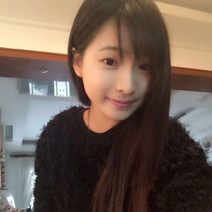 鄭凌莉生活照