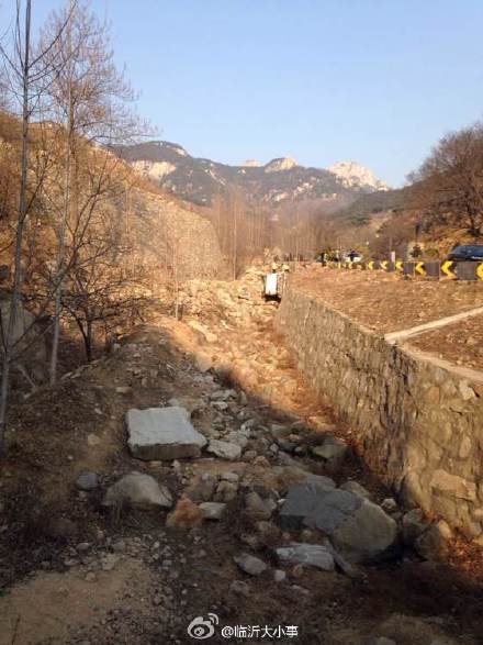 臨沂蒙山景區內發生嚴重車禍