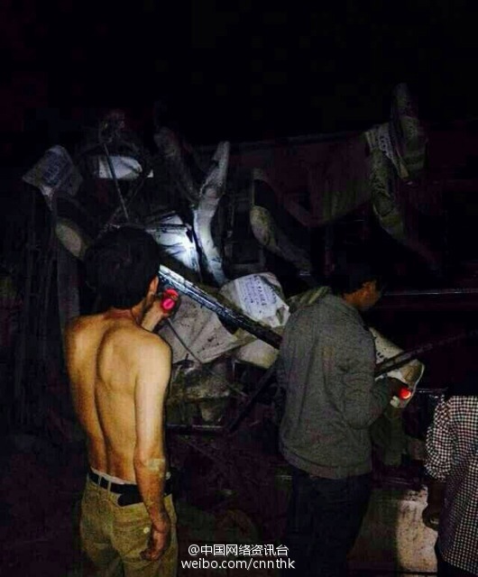 納雍發(fā)生車禍：造成21人死亡3人受傷