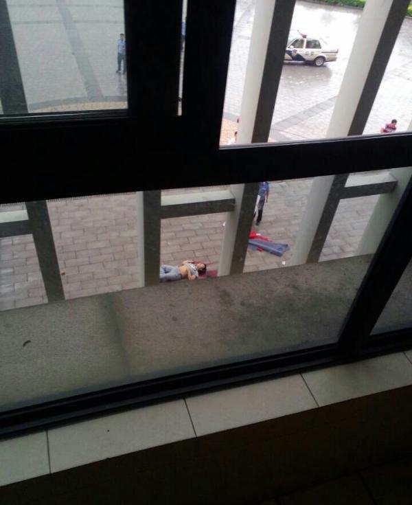中南大學研究生跳樓