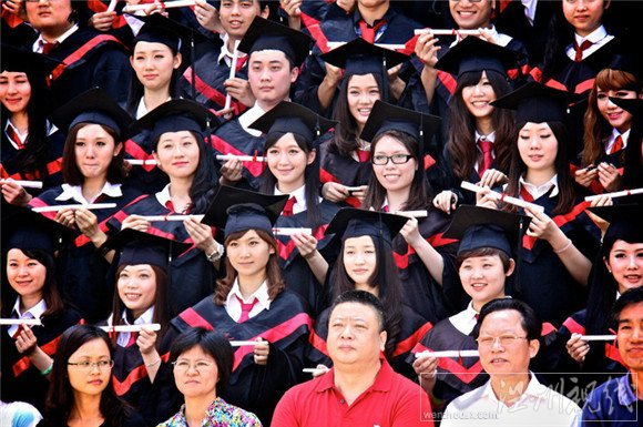 徐林女友大學(xué)照片