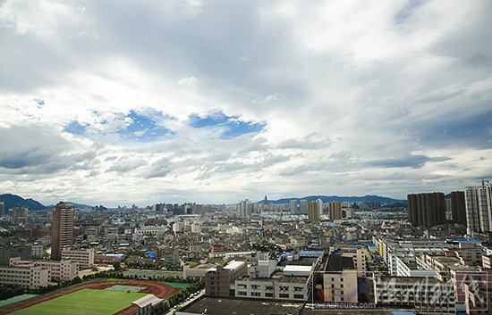 臺風燦鴻去哪了