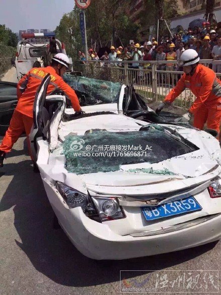 深圳龍崗慘烈車禍現場