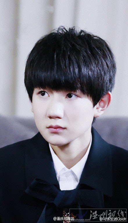 王源首位千萬00后