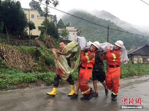 四川省敘永縣暴雨洪災泥石流災害