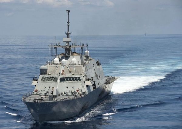 美軍南海島礁12海里