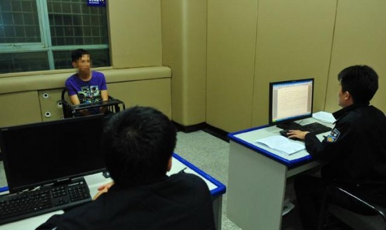 摩托車二環十三郎龐某被刑拘