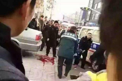 遼寧城管當街被砍