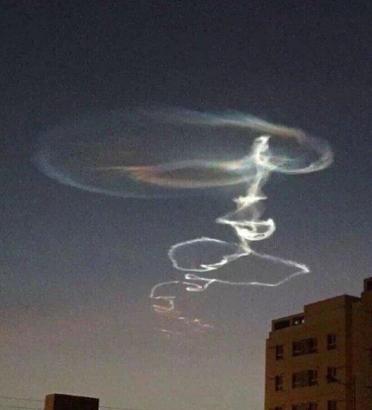 新疆天空現神奇天象