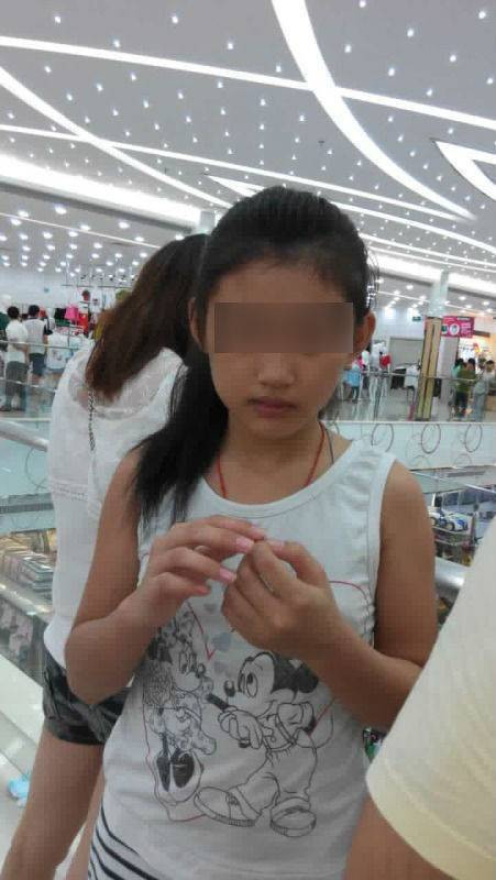 姐弟遇害兇手圍觀