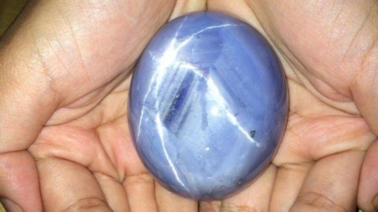 世界最大藍(lán)星寶石