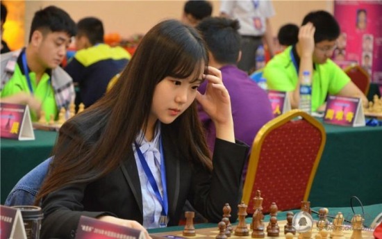 象棋美少女走紅