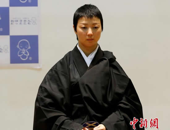 顏值最高僧侶