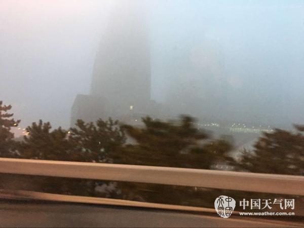 北京大霧天氣 霧霾持續