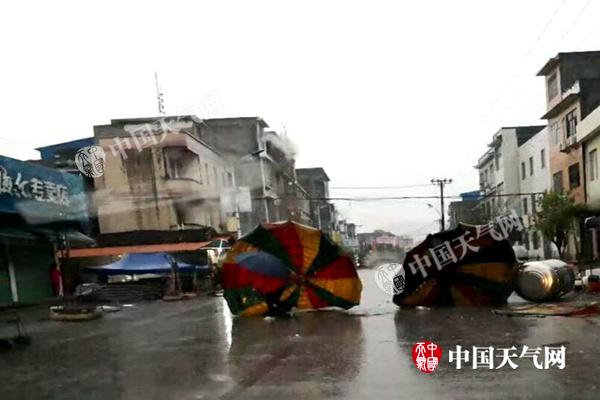 南方雨勢(shì)再增強(qiáng) 華南等氣溫暴跌超10℃