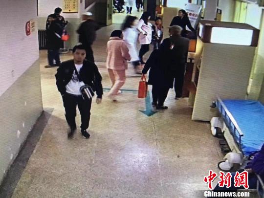 蘭大毆打醫生被拘