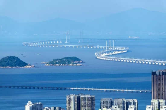 港珠澳大橋通車