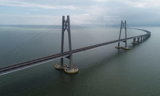 港珠澳大橋通車