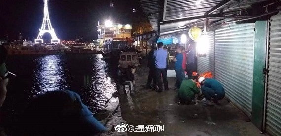 中國游客越南翻船