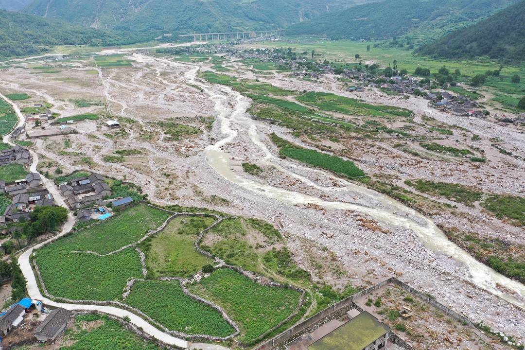 暴雨致14人遇難