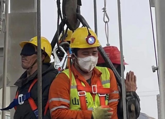 棲霞已發現被困礦工全部升井